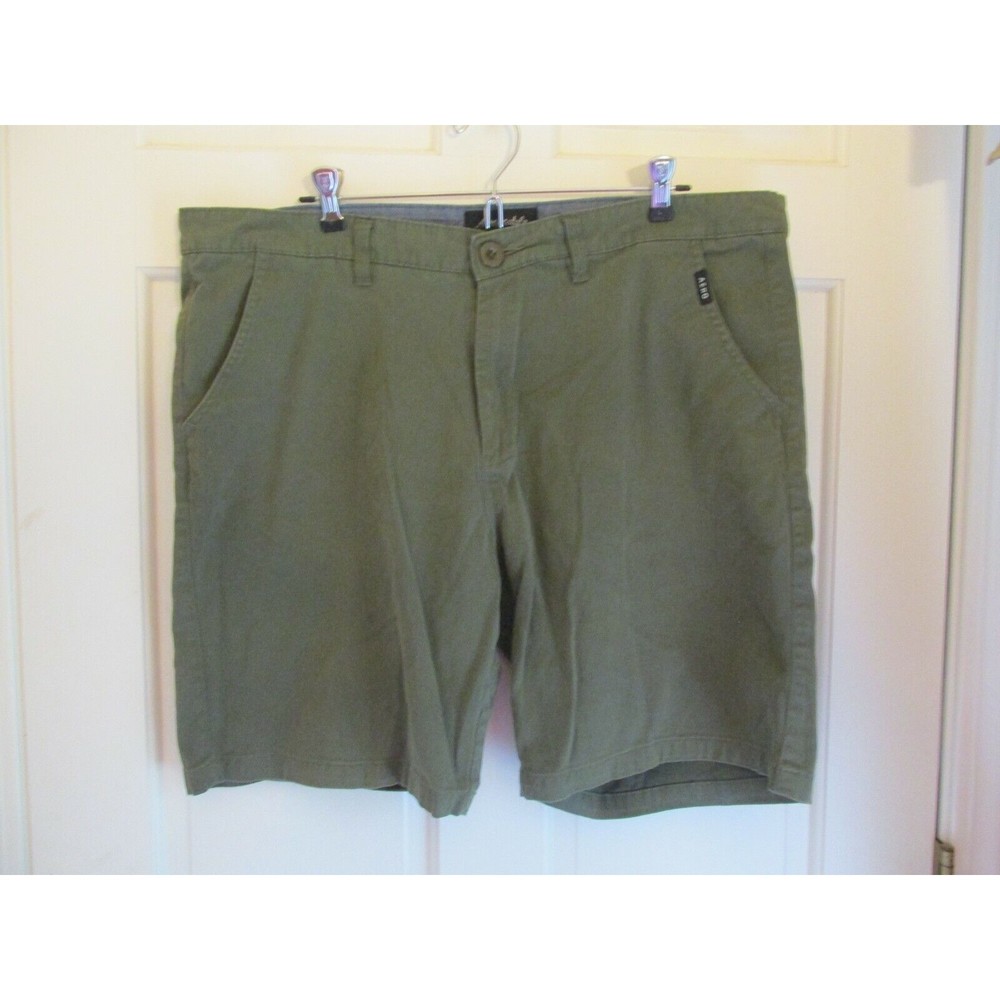Aeropostale Men's Olive Green Low Rise Casual Shorts Size 38